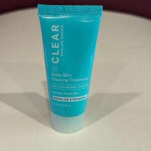 Paula's choice Regular Strength Daily Skin Clearing Treatment with 2.5% Benz new